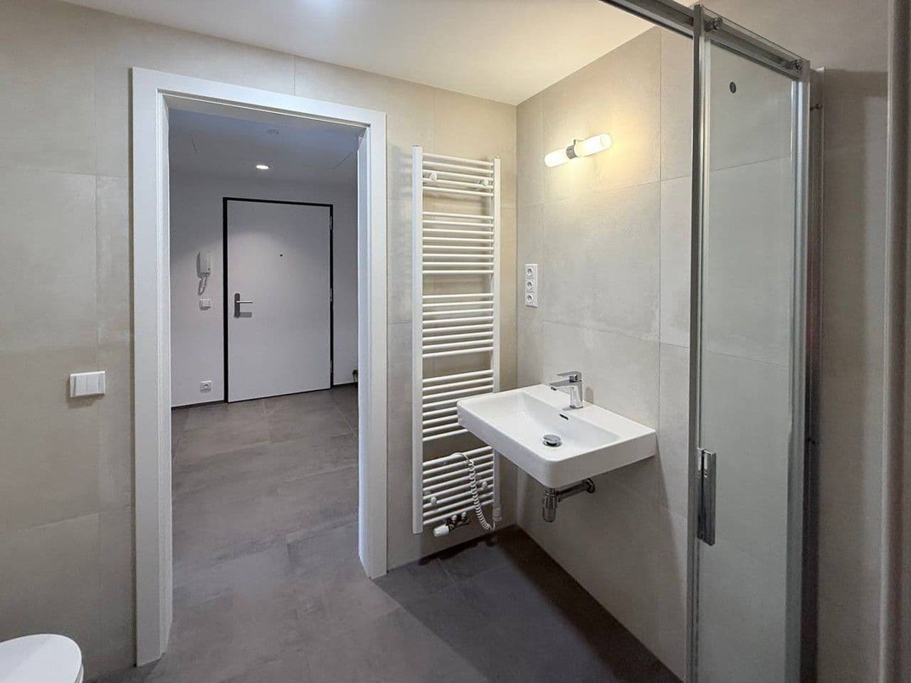 Prenájom bytu 1-izbový 41 m², Práčská, Praha, Praha Prenájom bytu 1-izbový 41 m², Práčská, Praha, Praha