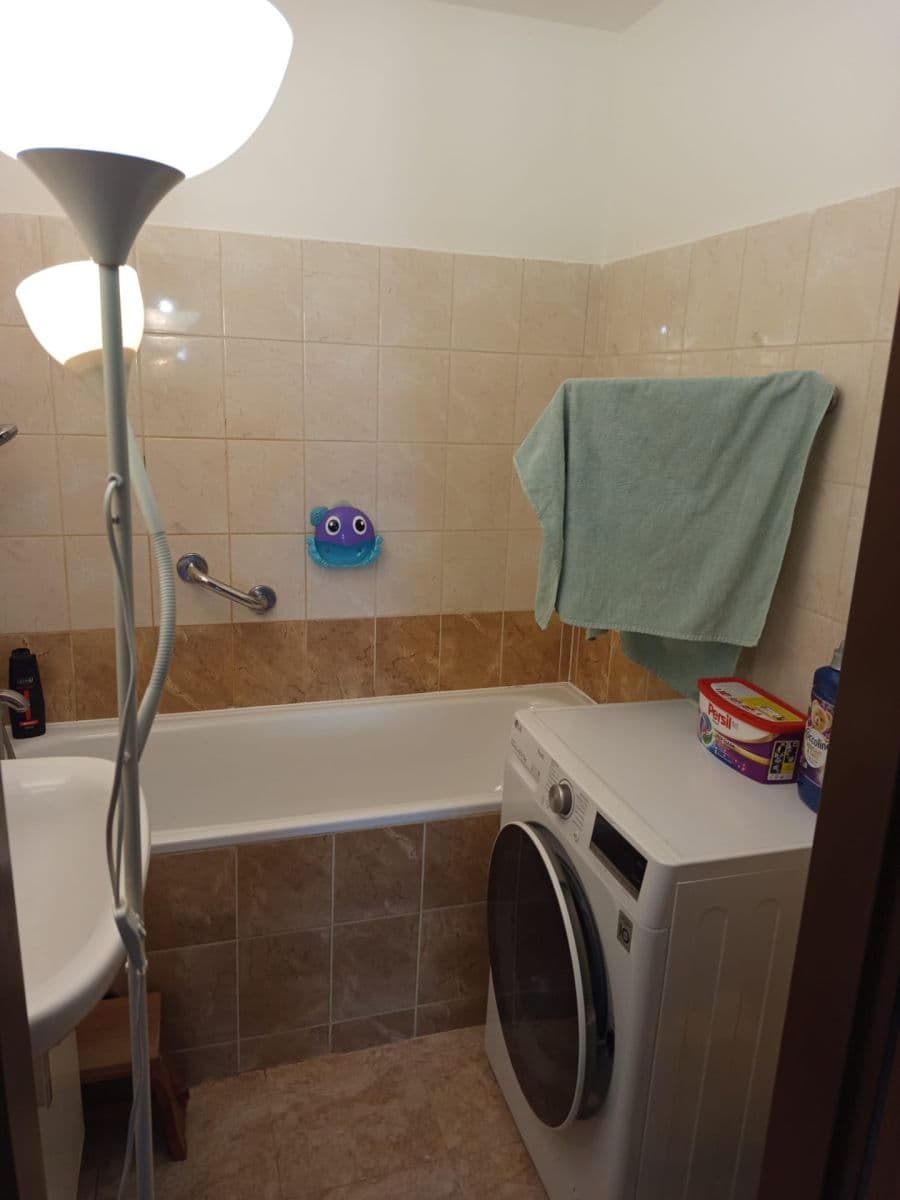Predaj bytu 3-izbový 78 m², Vackova, Praha, Praha Predaj bytu 3-izbový 78 m², Vackova, Praha, Praha