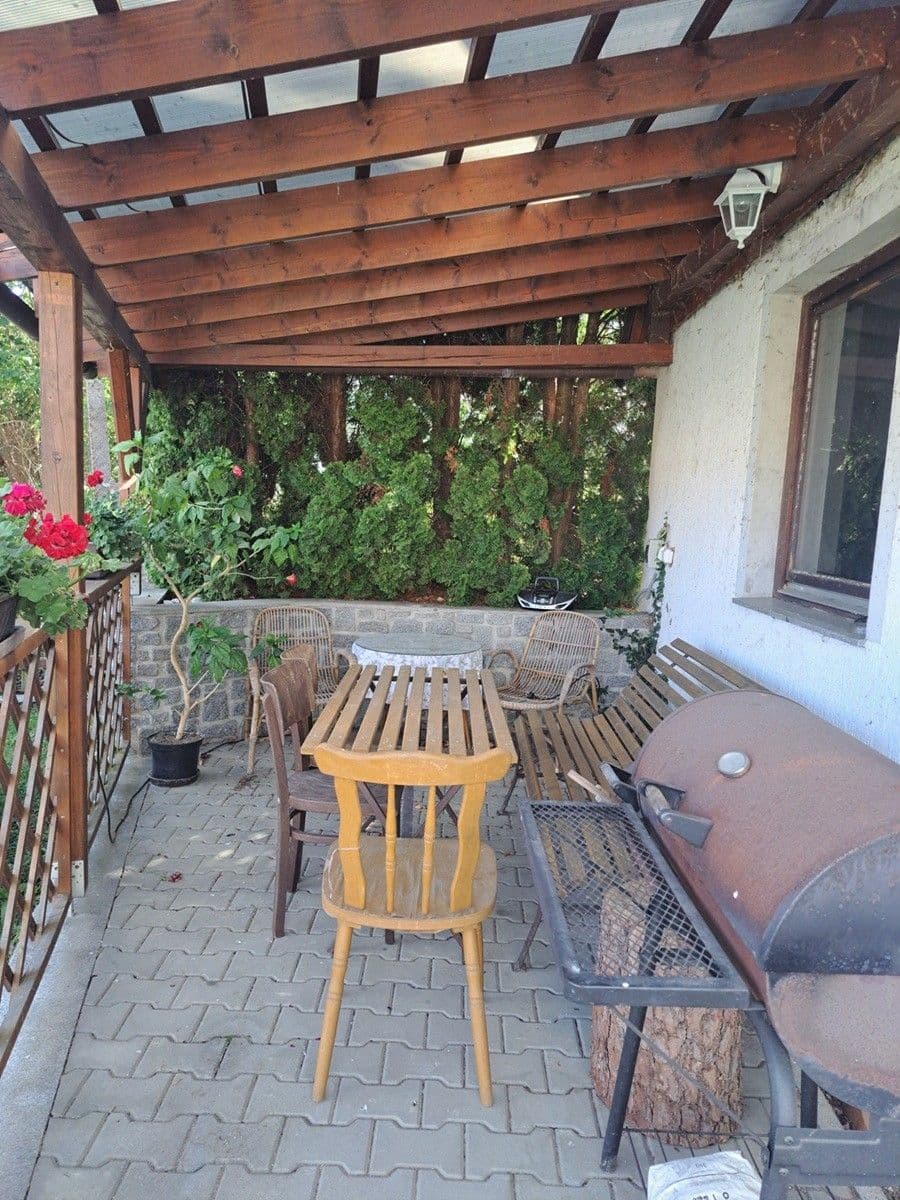 Prenájom bytu 4-izbový 180 m², Plánice, Plzeňský kraj Prenájom bytu 4-izbový 180 m², Plánice, Plzeňský kraj