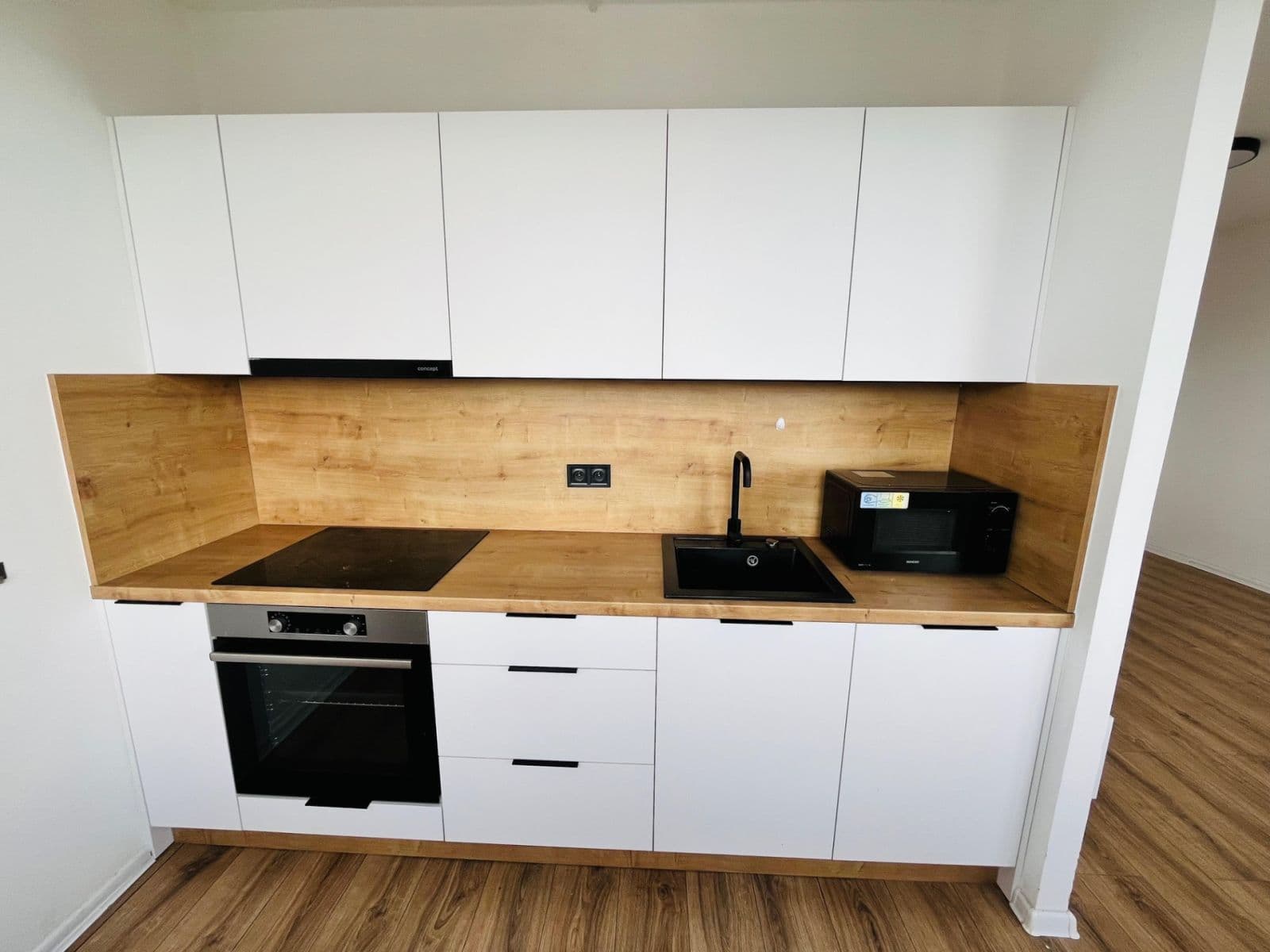 Prenájom bytu 3-izbový 72 m², Javorová, Most, Ústecký kraj Prenájom bytu 3-izbový 72 m², Javorová, Most, Ústecký kraj