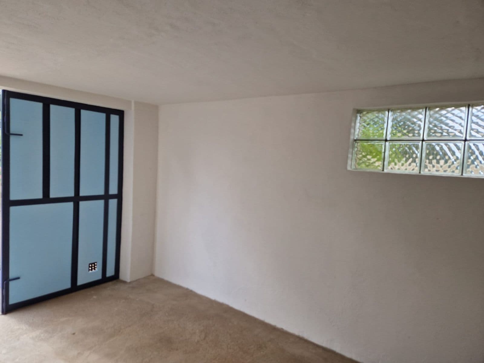 Predaj garáže 23 m², Hodonín, Jihomoravský kraj Predaj garáže 23 m², Hodonín, Jihomoravský kraj