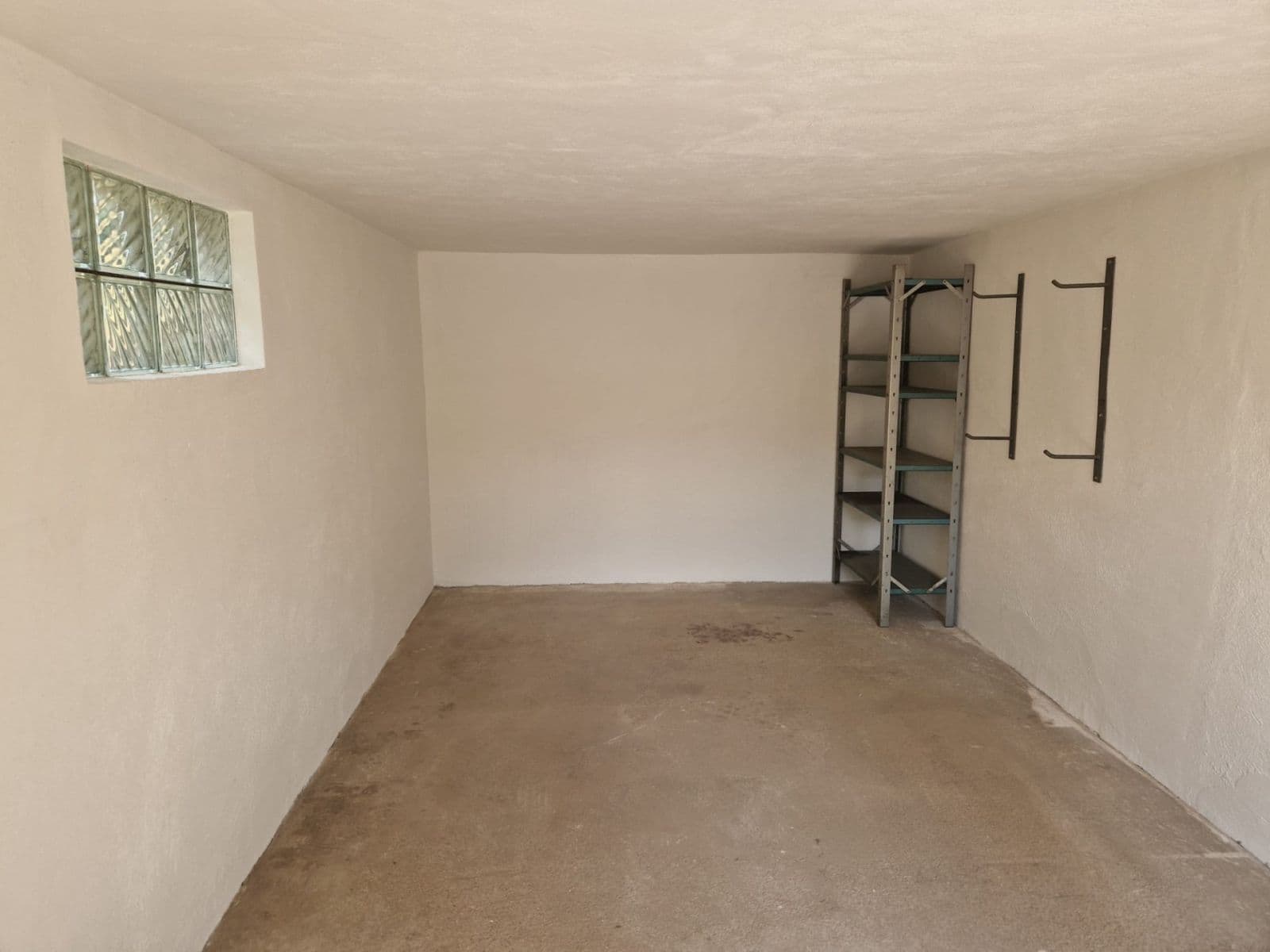 Predaj garáže 23 m², Hodonín, Jihomoravský kraj Predaj garáže 23 m², Hodonín, Jihomoravský kraj