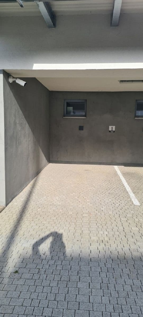 Prenájom bytu 2-izbový 84 m², Hradišťská, Staré Město, Zlínský kraj Prenájom bytu 2-izbový 84 m², Hradišťská, Staré Město, Zlínský kraj