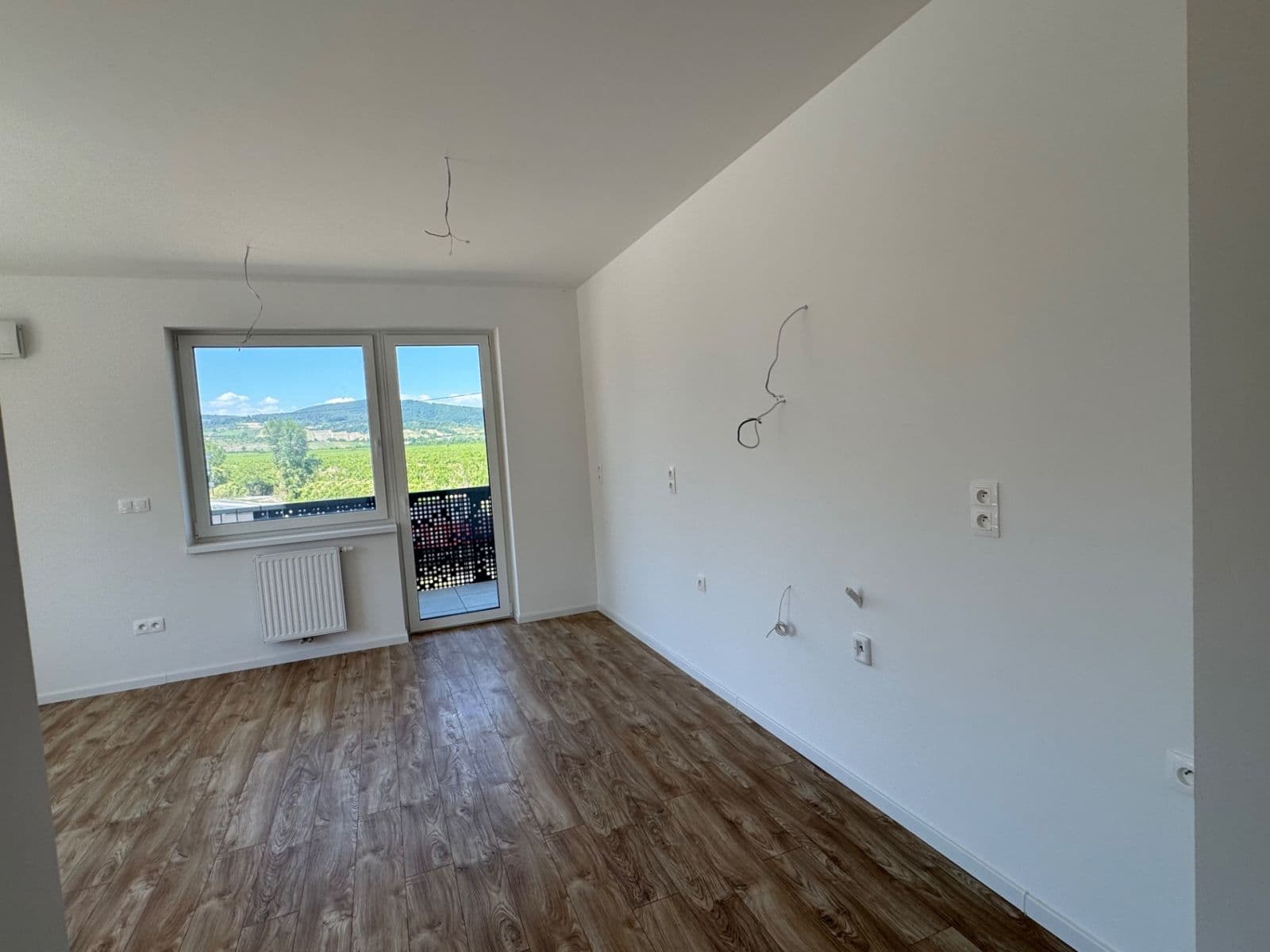 Predaj bytu 2-izbový 50 m², Limbašská cesta, Pezinok, Bratislavský kraj Predaj bytu 2-izbový 50 m², Limbašská cesta, Pezinok, Bratislavský kraj