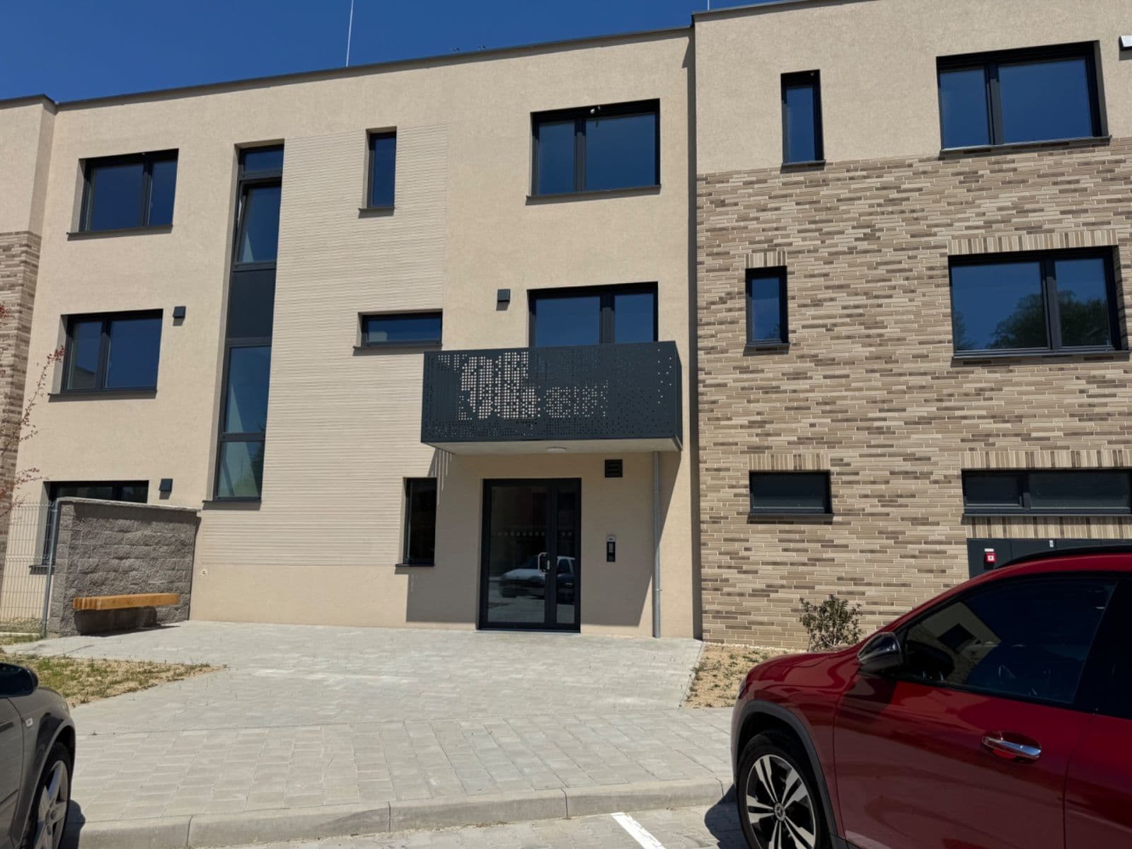 Predaj bytu 2-izbový 50 m², Limbašská cesta, Pezinok, Bratislavský kraj Predaj bytu 2-izbový 50 m², Limbašská cesta, Pezinok, Bratislavský kraj