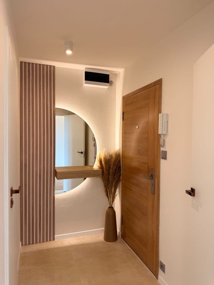Predaj bytu 2-izbový 34 m², Kojetická, Neratovice, Středočeský kraj Predaj bytu 2-izbový 34 m², Kojetická, Neratovice, Středočeský kraj