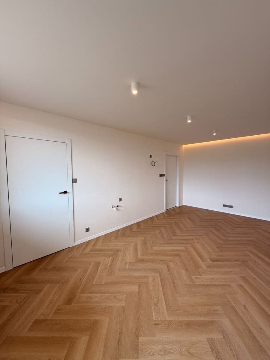 Predaj bytu 2-izbový 34 m², Kojetická, Neratovice, Středočeský kraj Predaj bytu 2-izbový 34 m², Kojetická, Neratovice, Středočeský kraj