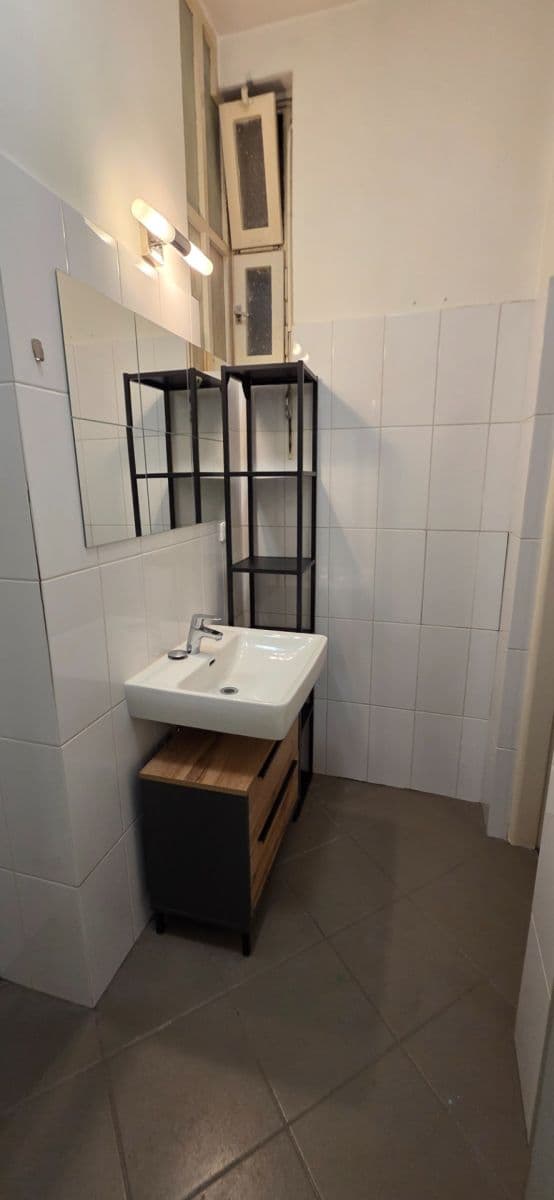 Prenájom bytu 2-izbový 56 m², Petrské náměstí, Praha, Praha Prenájom bytu 2-izbový 56 m², Petrské náměstí, Praha, Praha