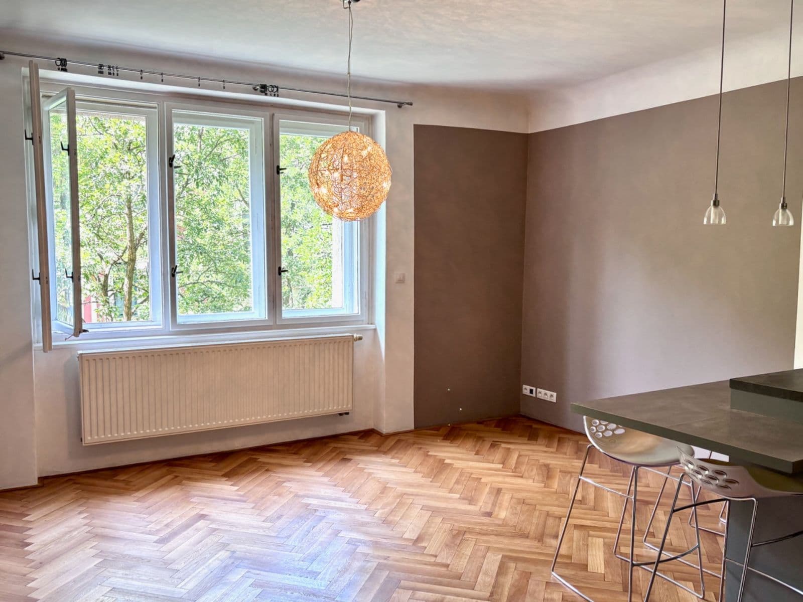 Prenájom bytu 2-izbový 52 m², Domažlická, Praha, Praha Prenájom bytu 2-izbový 52 m², Domažlická, Praha, Praha