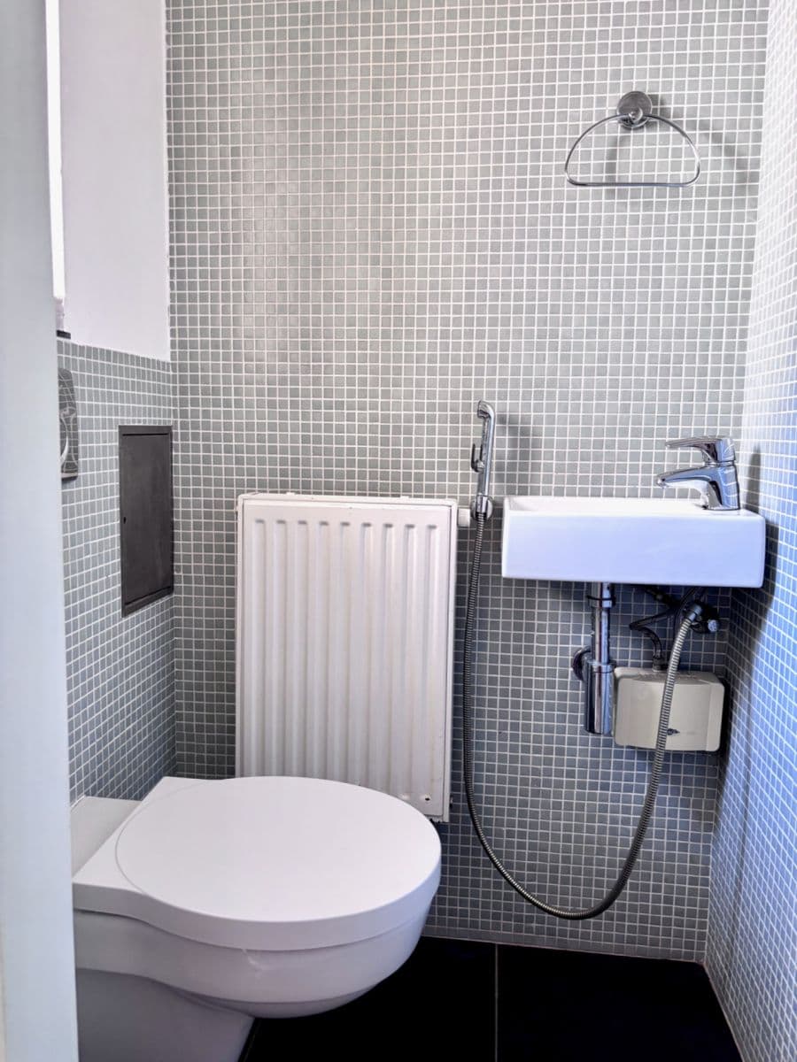 Prenájom bytu 2-izbový 52 m², Domažlická, Praha, Praha Prenájom bytu 2-izbový 52 m², Domažlická, Praha, Praha