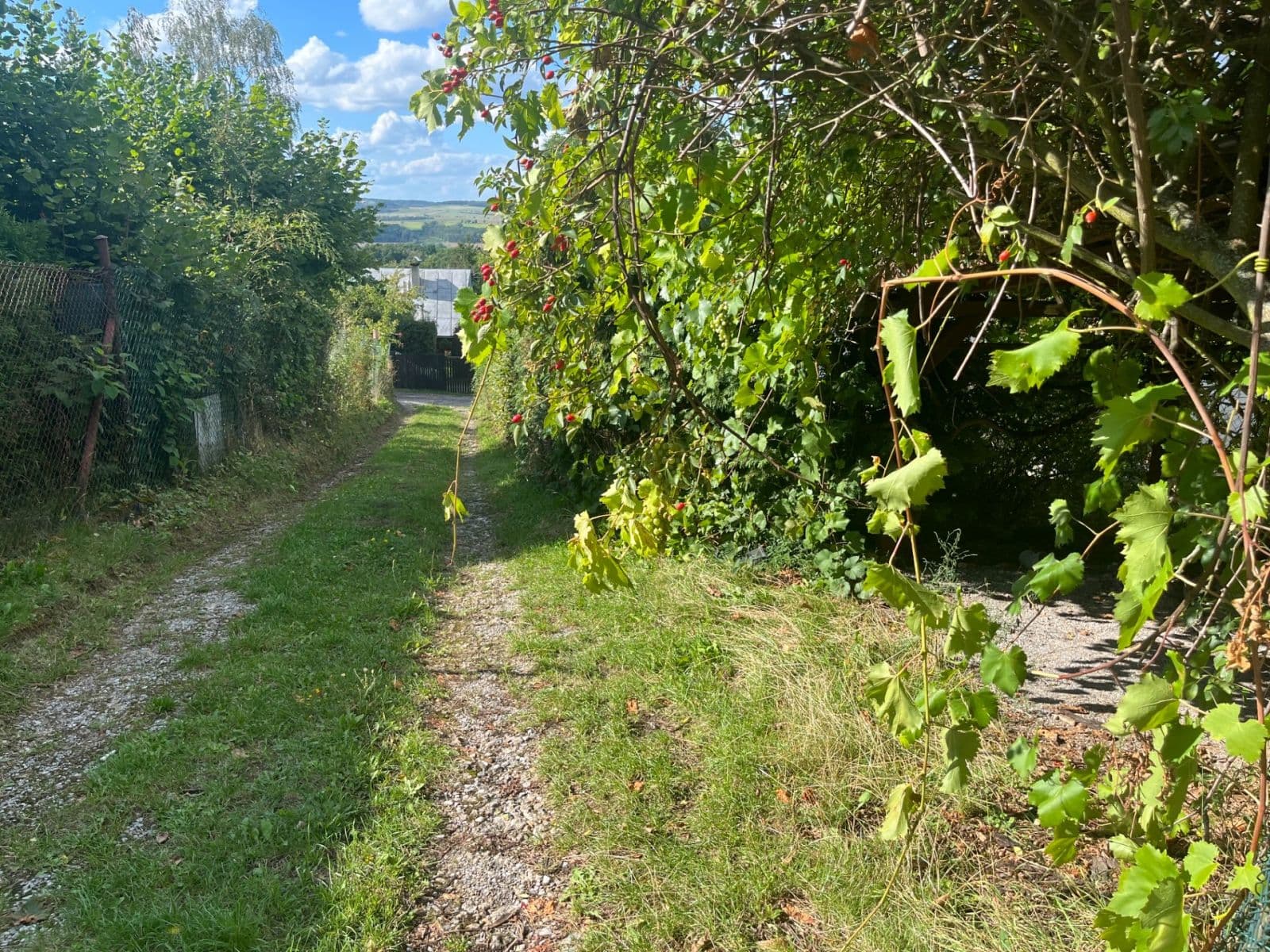 Predaj pozemku 882 m², Svinaře, Středočeský kraj Predaj pozemku 882 m², Svinaře, Středočeský kraj