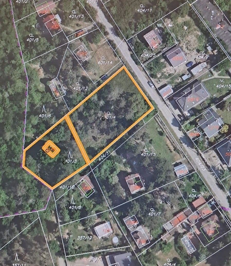 Predaj pozemku 2.498 m², Hradištko, Středočeský kraj Predaj pozemku 2.498 m², Hradištko, Středočeský kraj