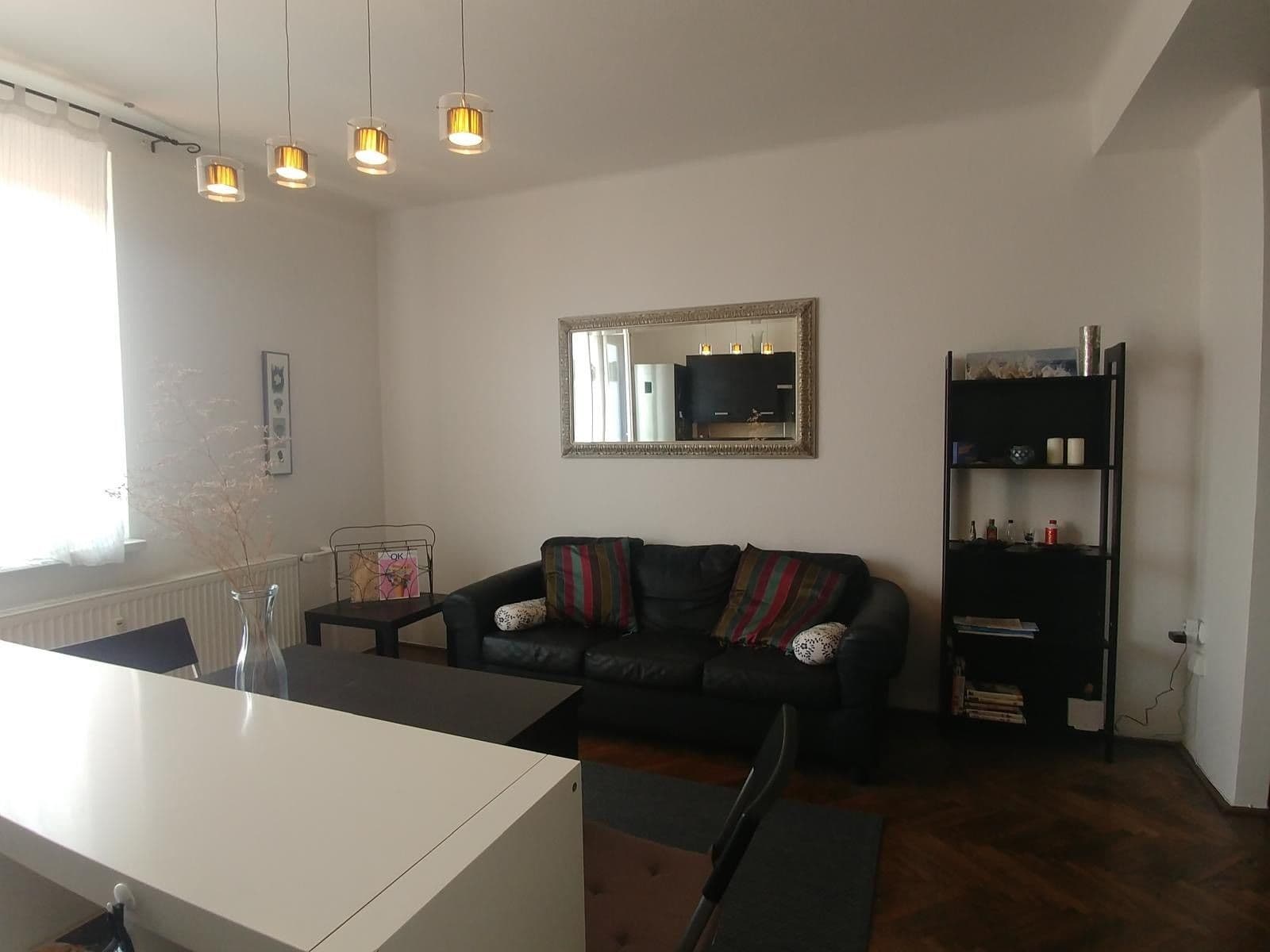 Prenájom bytu 2-izbový 55 m², U Santošky, Praha, Praha Prenájom bytu 2-izbový 55 m², U Santošky, Praha, Praha