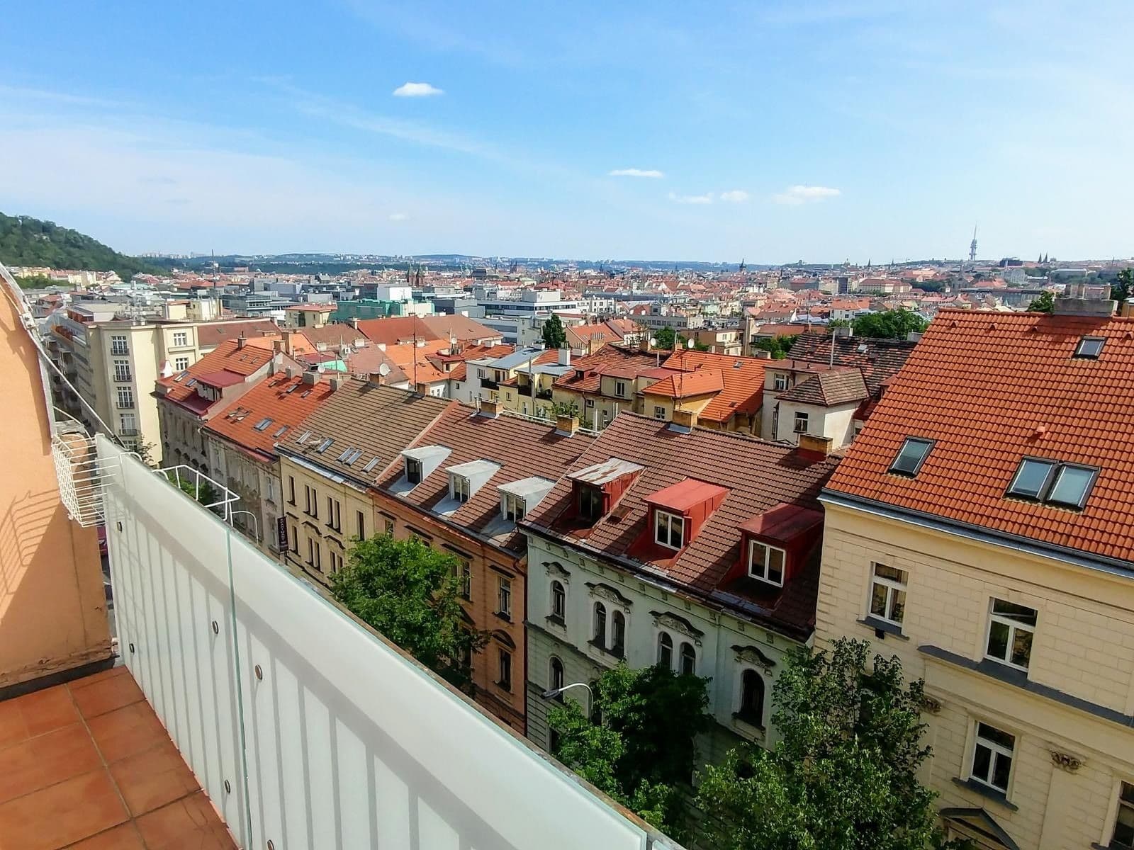 Prenájom bytu 2-izbový 55 m², U Santošky, Praha, Praha Prenájom bytu 2-izbový 55 m², U Santošky, Praha, Praha