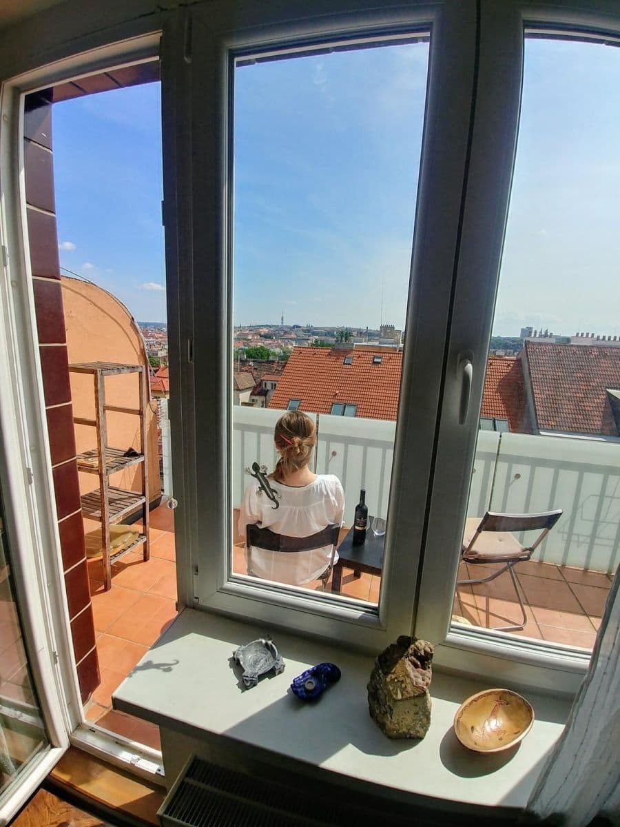 Prenájom bytu 2-izbový 55 m², U Santošky, Praha, Praha Prenájom bytu 2-izbový 55 m², U Santošky, Praha, Praha