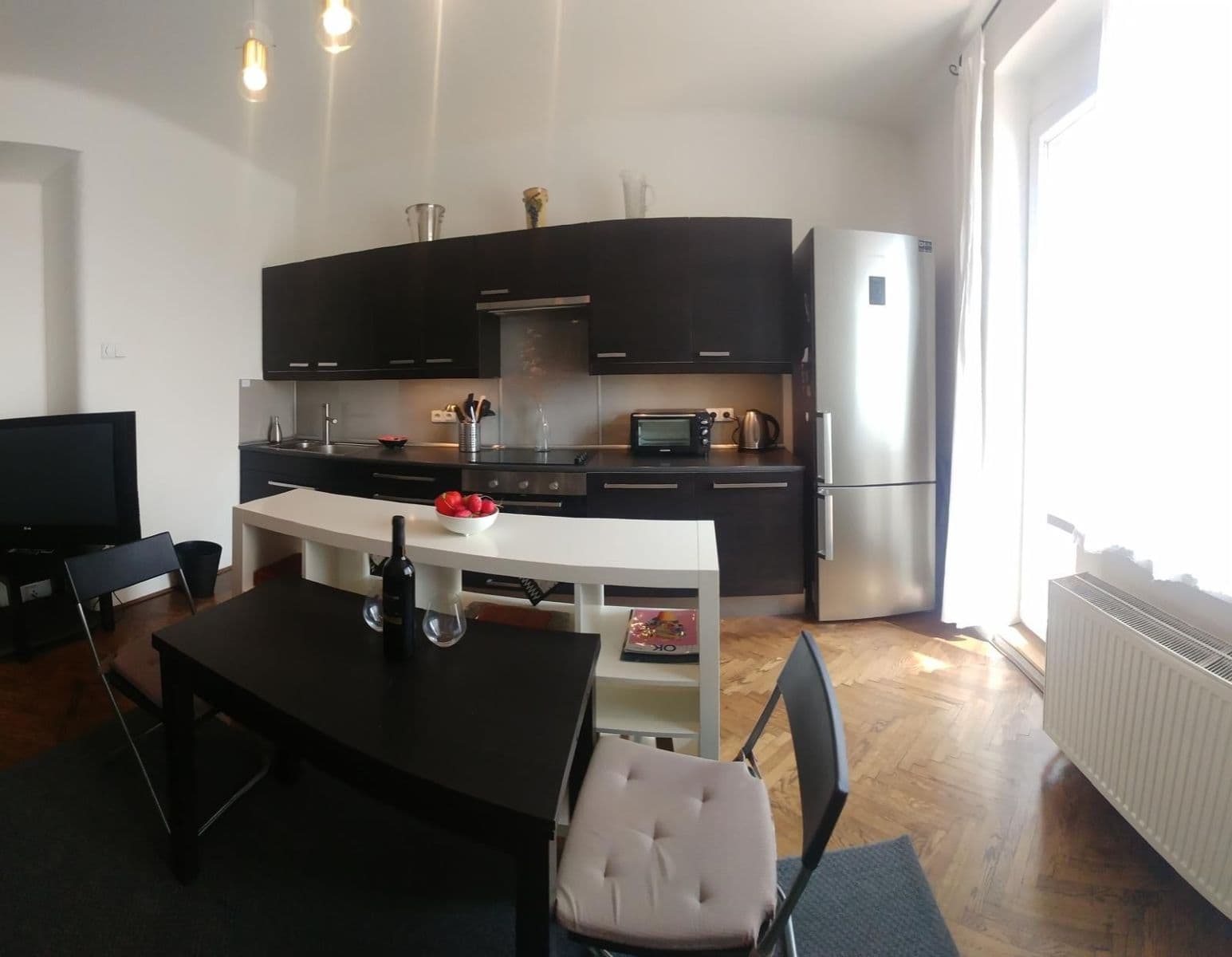 Prenájom bytu 2-izbový 55 m², U Santošky, Praha, Praha Prenájom bytu 2-izbový 55 m², U Santošky, Praha, Praha