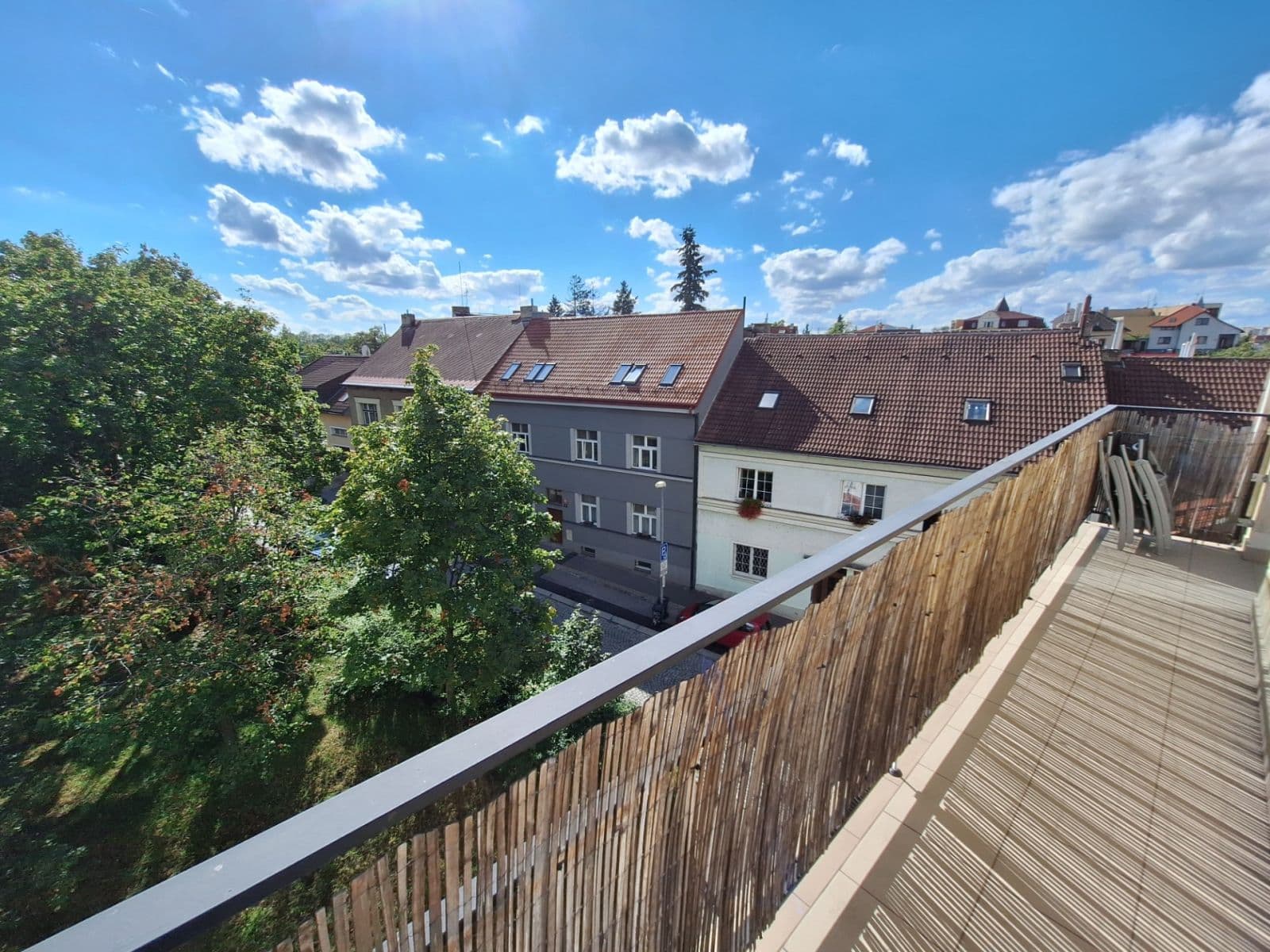Prenájom bytu 3-izbový 120 m², Benická, Praha, Praha Prenájom bytu 3-izbový 120 m², Benická, Praha, Praha