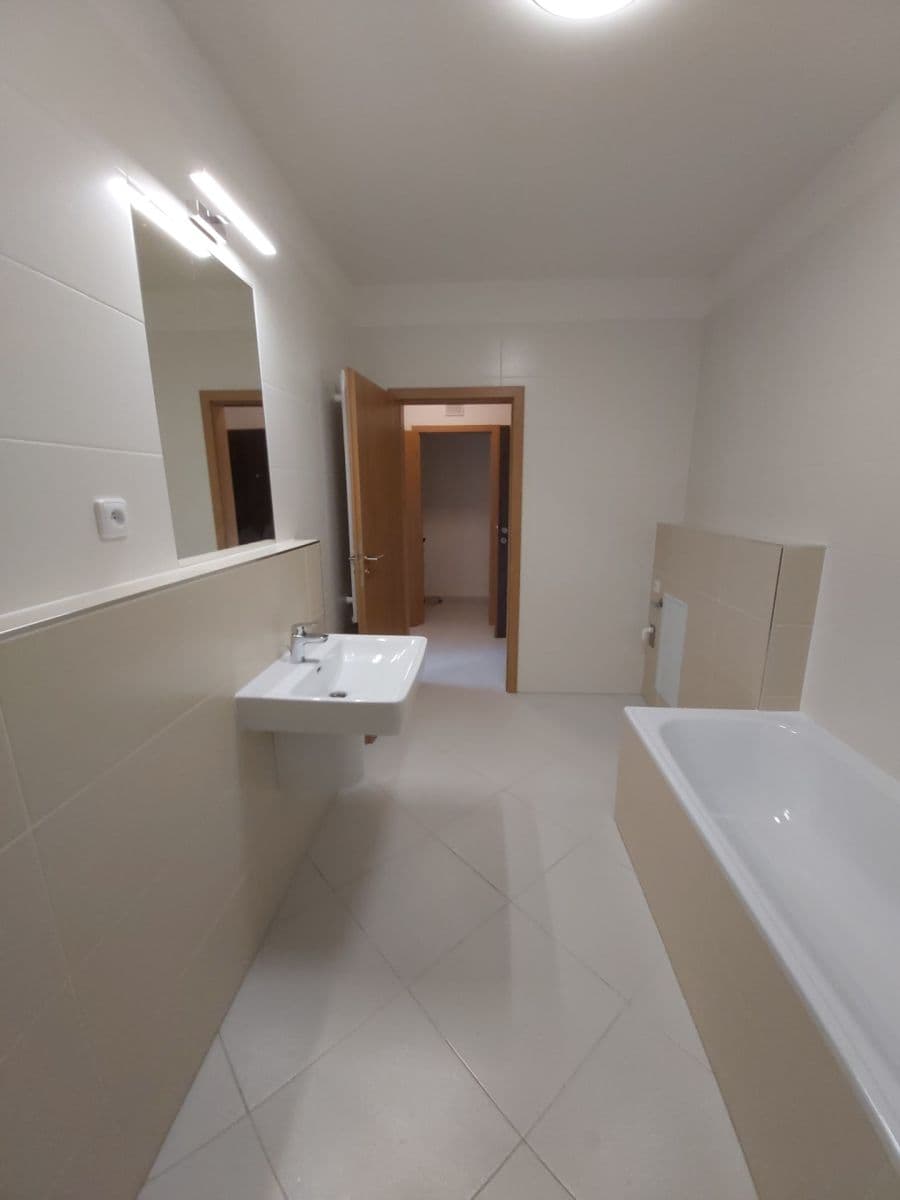 Prenájom bytu 2-izbový 54 m², Vítové, Praha, Praha Prenájom bytu 2-izbový 54 m², Vítové, Praha, Praha