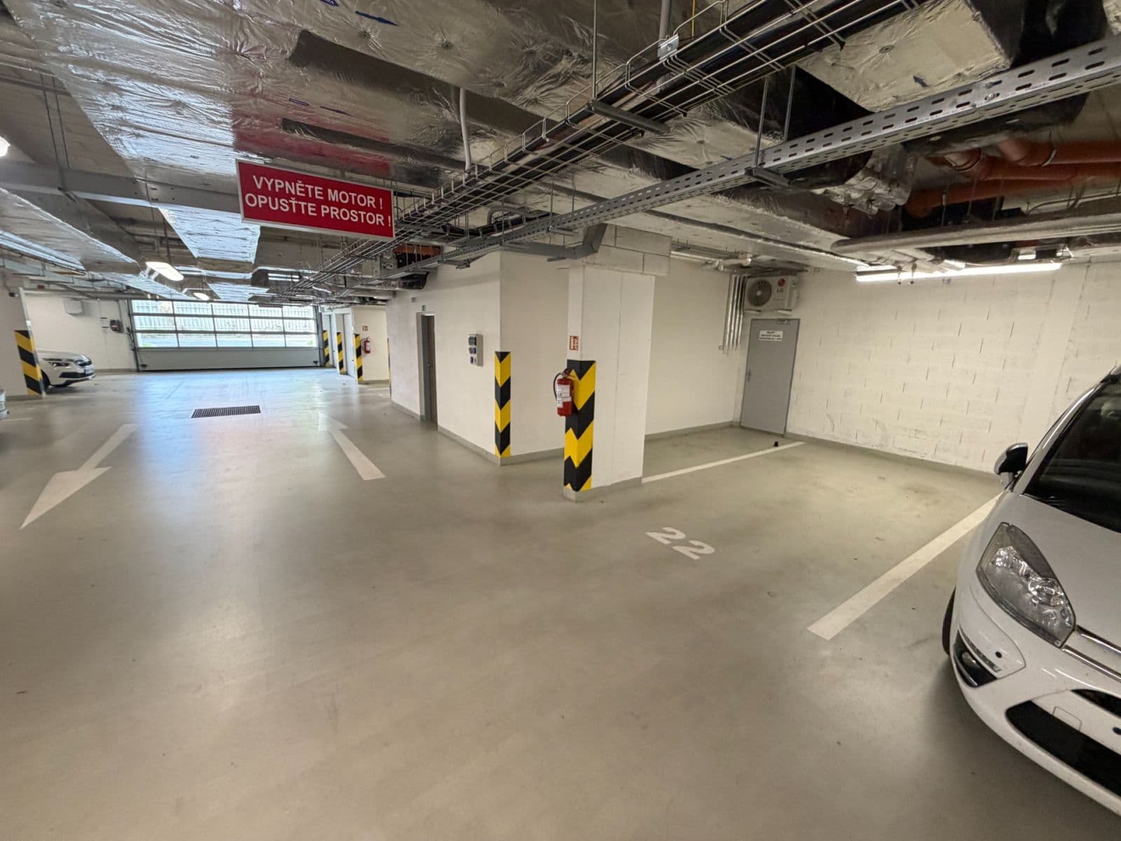Prenájom bytu 2-izbový 71 m², Františka Diviše, Praha, Praha Prenájom bytu 2-izbový 71 m², Františka Diviše, Praha, Praha