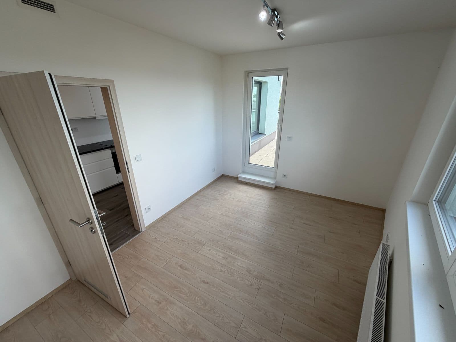 Prenájom bytu 2-izbový 71 m², Františka Diviše, Praha, Praha Prenájom bytu 2-izbový 71 m², Františka Diviše, Praha, Praha