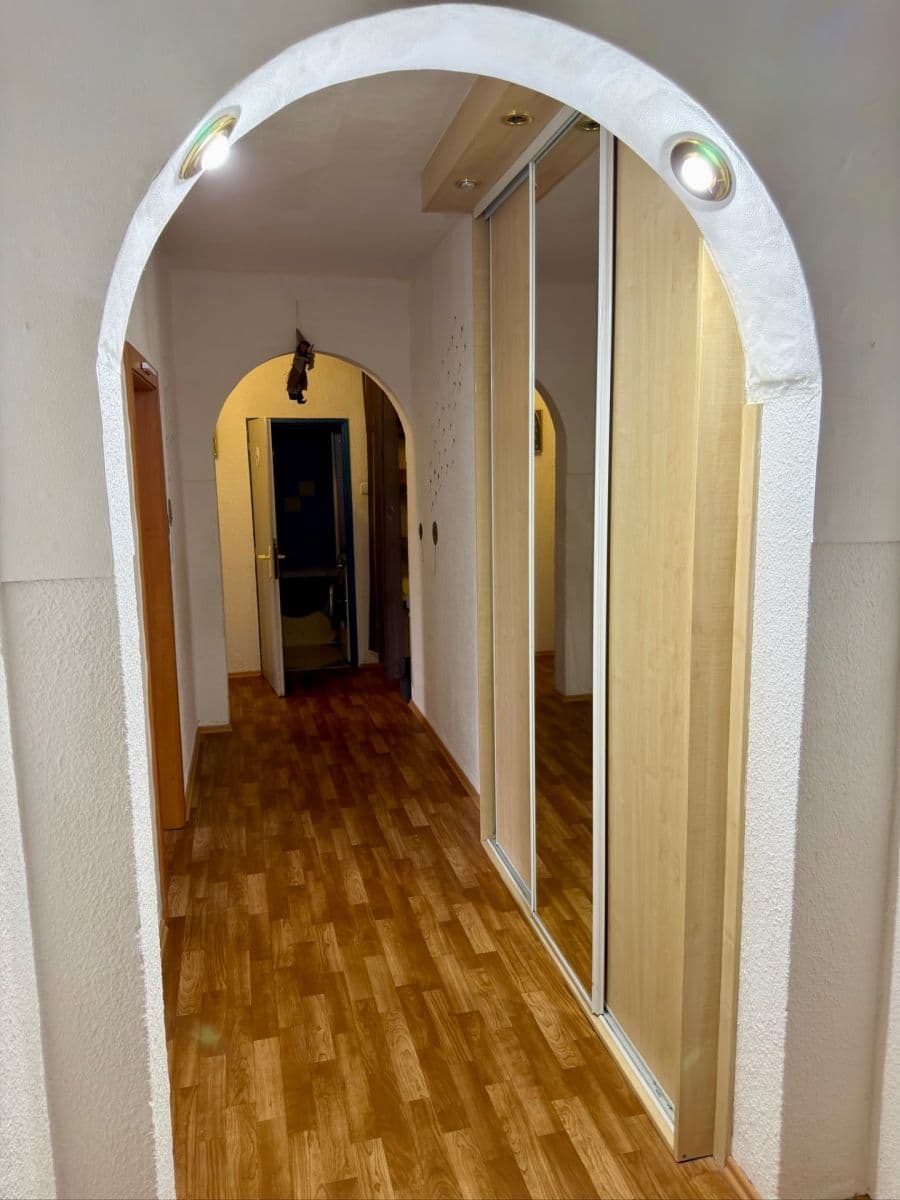 Predaj bytu 2-izbový 64 m², Karla Čapka, Sokolov, Karlovarský kraj Predaj bytu 2-izbový 64 m², Karla Čapka, Sokolov, Karlovarský kraj