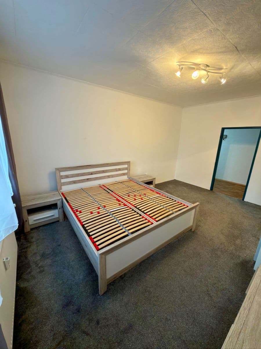 Predaj bytu 2-izbový 64 m², Karla Čapka, Sokolov, Karlovarský kraj Predaj bytu 2-izbový 64 m², Karla Čapka, Sokolov, Karlovarský kraj