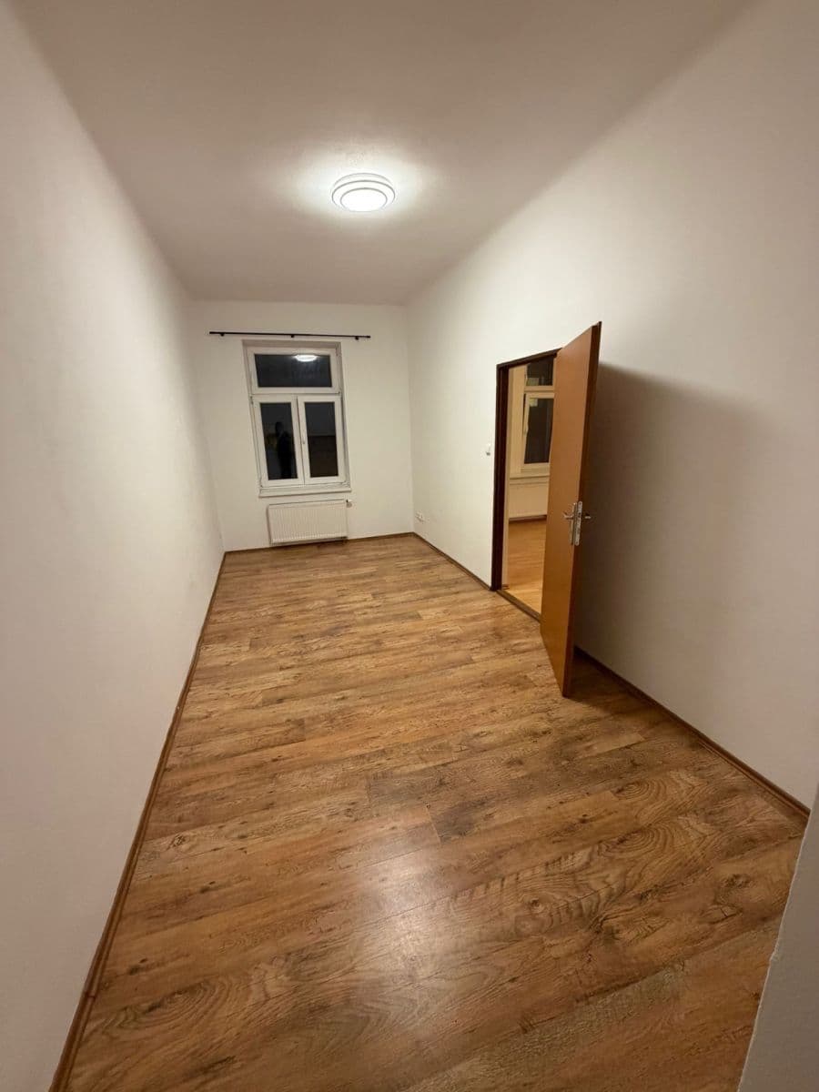 Prenájom bytu 2-izbový 55 m², Nuselská, Praha, Praha Prenájom bytu 2-izbový 55 m², Nuselská, Praha, Praha