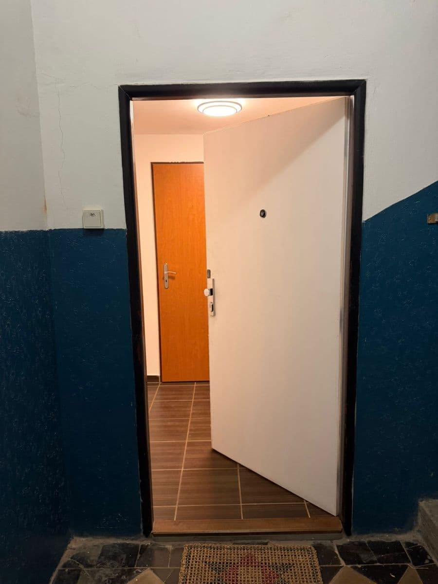 Prenájom bytu 2-izbový 55 m², Nuselská, Praha, Praha Prenájom bytu 2-izbový 55 m², Nuselská, Praha, Praha