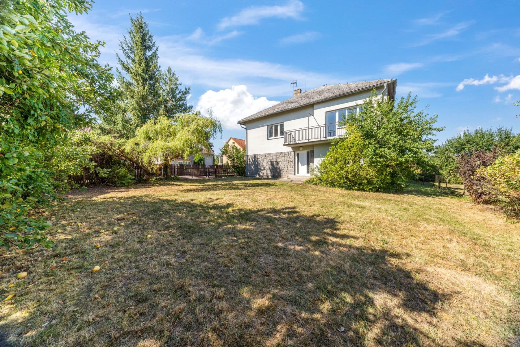 Predaj domu 250 m², pozemok 663 m², Zahradní, Mirotice, Jihočeský kraj Predaj domu 250 m², pozemok 663 m², Zahradní, Mirotice, Jihočeský kraj