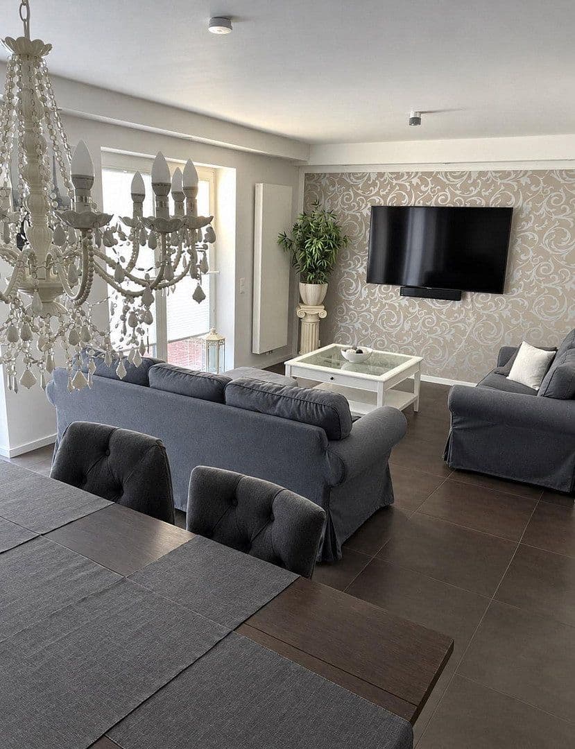 Predaj domu 148 m², pozemok 425 m², Halstenbek, Šlezvicko-Holštajnsko Predaj domu 148 m², pozemok 425 m², Halstenbek, Šlezvicko-Holštajnsko