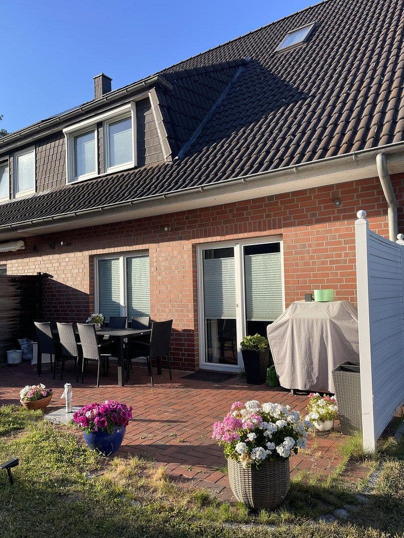 Predaj domu 150 m², pozemok 425 m², Halstenbek, Šlezvicko-Holštajnsko Predaj domu 150 m², pozemok 425 m², Halstenbek, Šlezvicko-Holštajnsko