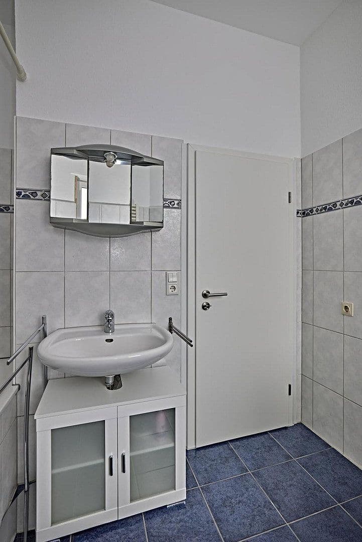 Prenájom bytu 2-izbový 70 m², Westfalenstraße 47, Iserlohn, Severné Porýnie - Westfálsko Prenájom bytu 2-izbový 70 m², Westfalenstraße 47, Iserlohn, Severné Porýnie - Westfálsko