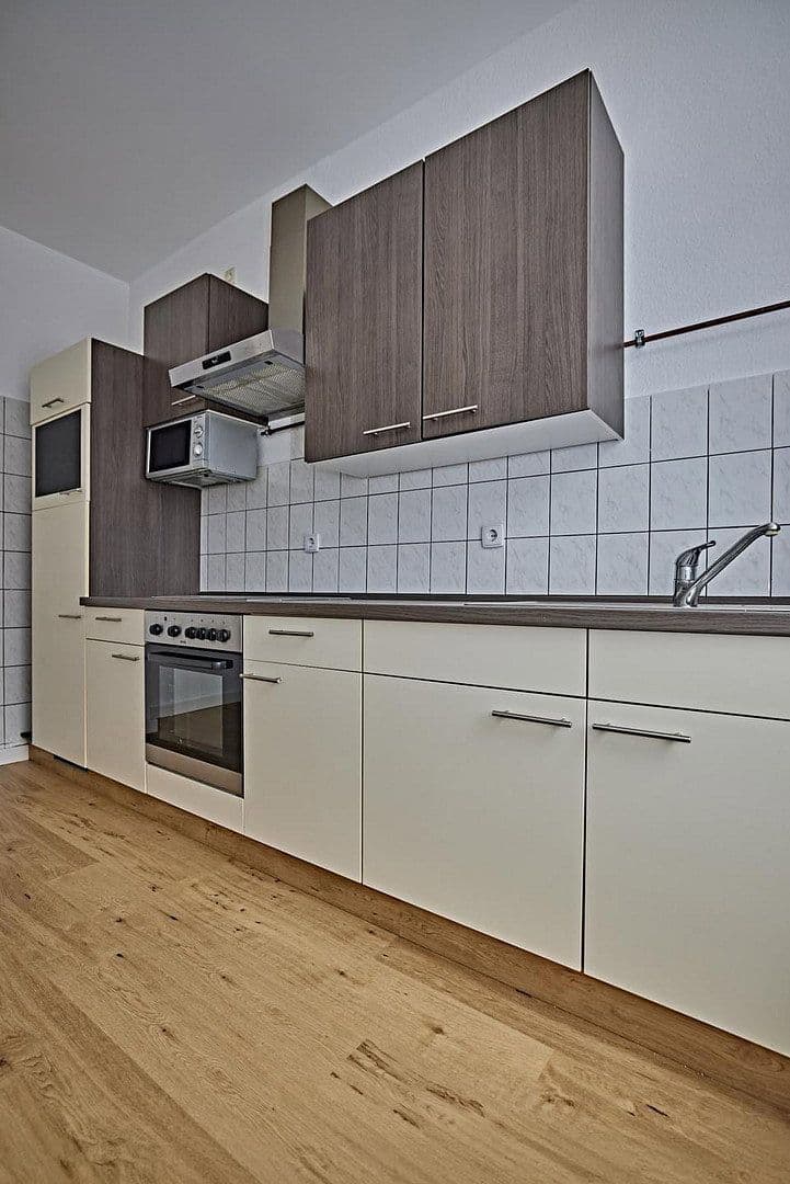 Prenájom bytu 2-izbový 70 m², Westfalenstraße 47, Iserlohn, Severné Porýnie - Westfálsko Prenájom bytu 2-izbový 70 m², Westfalenstraße 47, Iserlohn, Severné Porýnie - Westfálsko