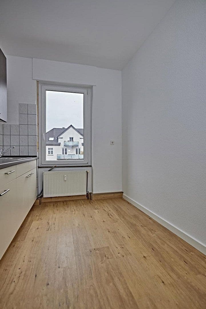 Prenájom bytu 2-izbový 70 m², Westfalenstraße 47, Iserlohn, Severné Porýnie - Westfálsko Prenájom bytu 2-izbový 70 m², Westfalenstraße 47, Iserlohn, Severné Porýnie - Westfálsko