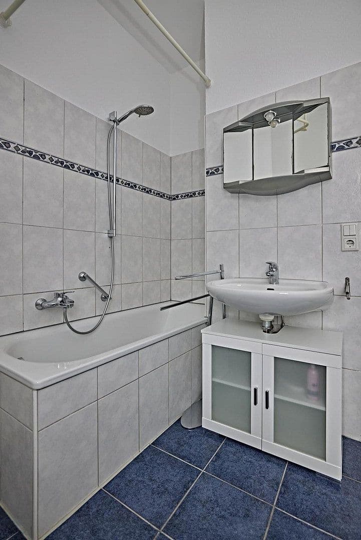 Prenájom bytu 2-izbový 70 m², Westfalenstraße 47, Iserlohn, Severné Porýnie - Westfálsko Prenájom bytu 2-izbový 70 m², Westfalenstraße 47, Iserlohn, Severné Porýnie - Westfálsko