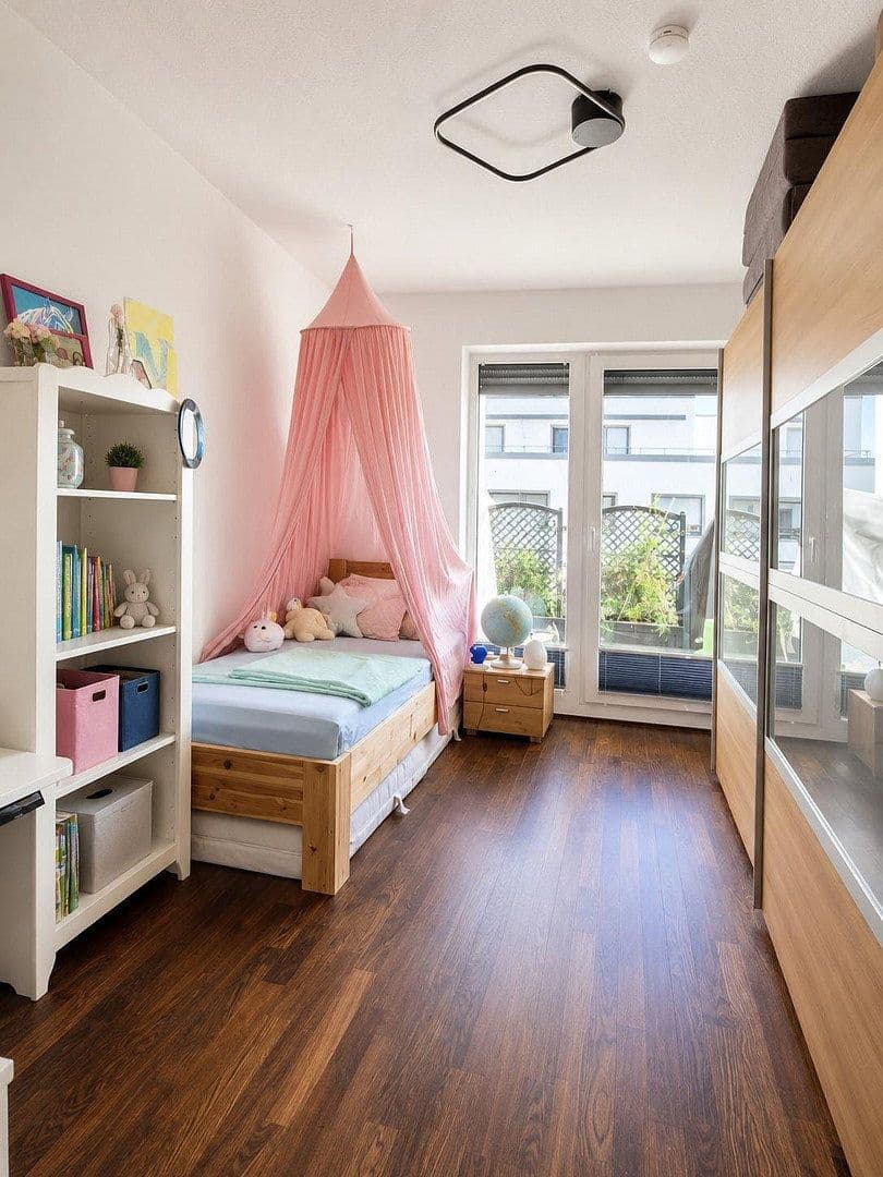 Predaj bytu 4-izbový 112 m², Eugen-Kaufmann-Straße 12, Frankfurt, Hesensko Predaj bytu 4-izbový 112 m², Eugen-Kaufmann-Straße 12, Frankfurt, Hesensko