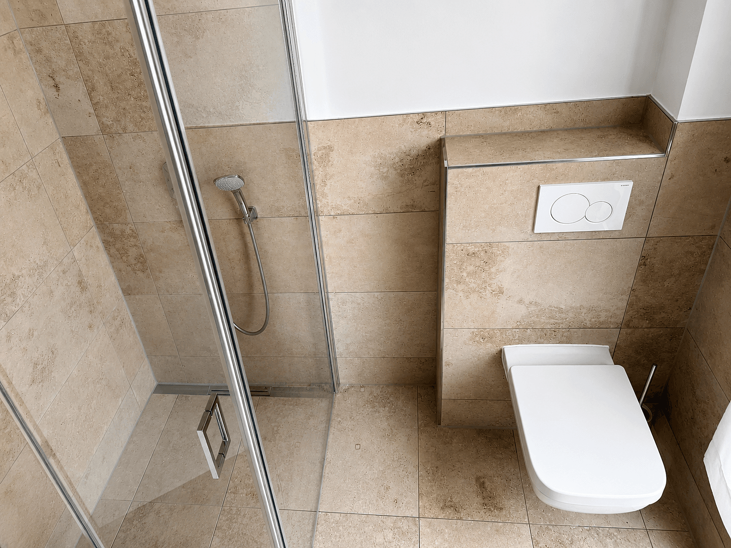 Prenájom bytu 3-izbový 79 m², München, Bavorsko Prenájom bytu 3-izbový 79 m², München, Bavorsko