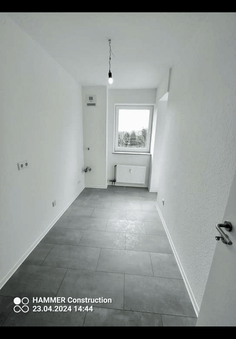 Prenájom bytu 2-izbový 62 m², Torfbruchstrasse 107, Düsseldorf, Severné Porýnie - Westfálsko Prenájom bytu 2-izbový 62 m², Torfbruchstrasse 107, Düsseldorf, Severné Porýnie - Westfálsko