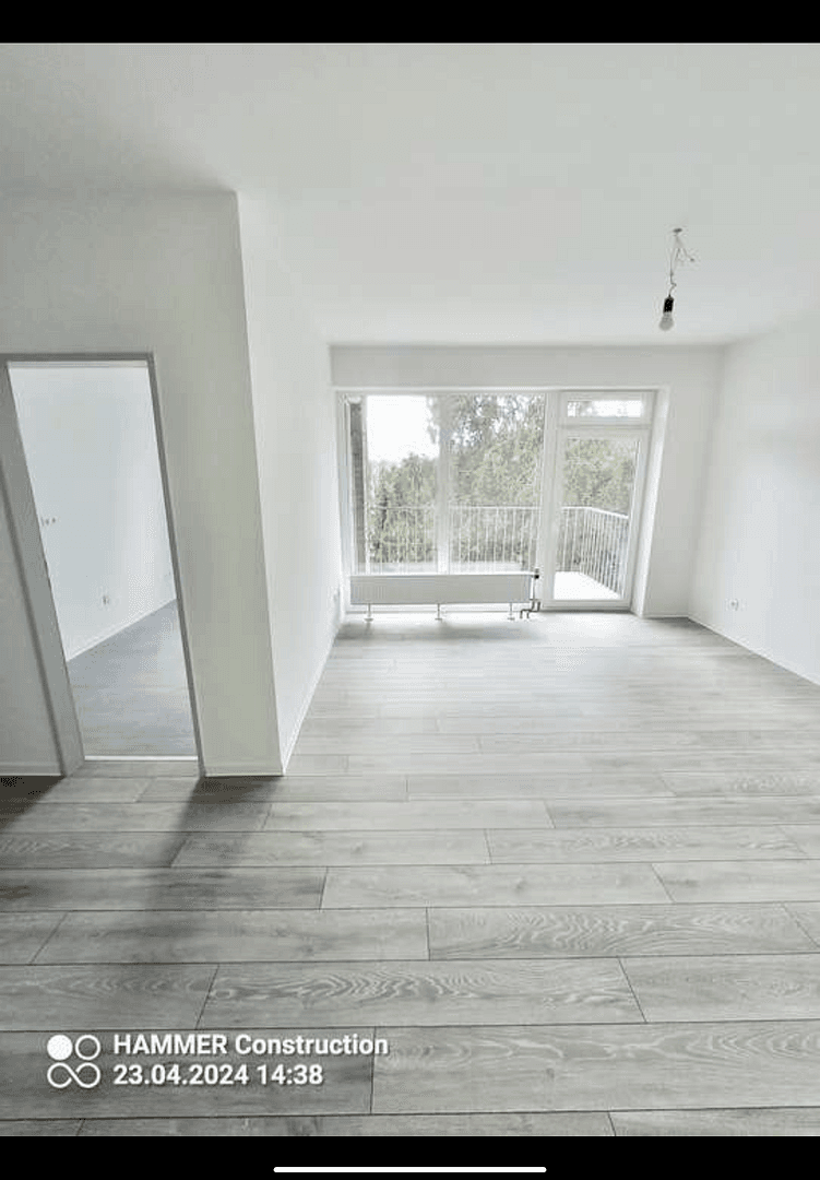 Prenájom bytu 2-izbový 62 m², Torfbruchstrasse 107, Düsseldorf, Severné Porýnie - Westfálsko Prenájom bytu 2-izbový 62 m², Torfbruchstrasse 107, Düsseldorf, Severné Porýnie - Westfálsko
