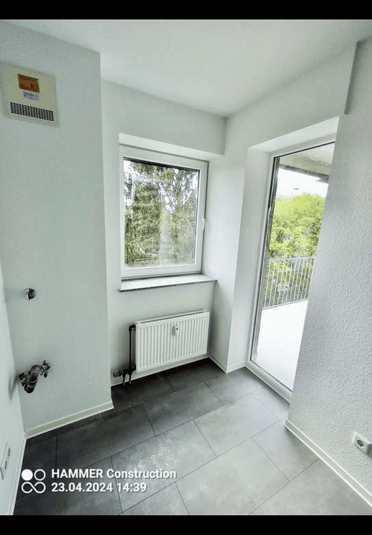 Prenájom bytu 2-izbový 62 m², Torfbruchstrasse 107, Düsseldorf, Severné Porýnie - Westfálsko Prenájom bytu 2-izbový 62 m², Torfbruchstrasse 107, Düsseldorf, Severné Porýnie - Westfálsko