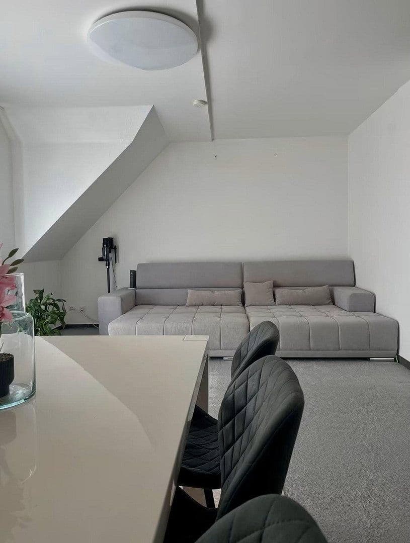 Predaj bytu 5-izbový 118 m², Polch, Porýnie-Falcko Predaj bytu 5-izbový 118 m², Polch, Porýnie-Falcko