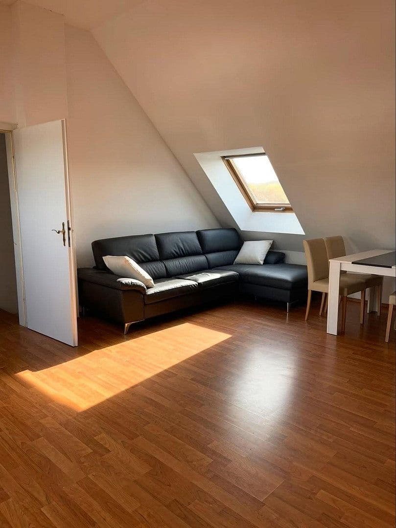 Predaj bytu 5-izbový 118 m², Polch, Porýnie-Falcko Predaj bytu 5-izbový 118 m², Polch, Porýnie-Falcko