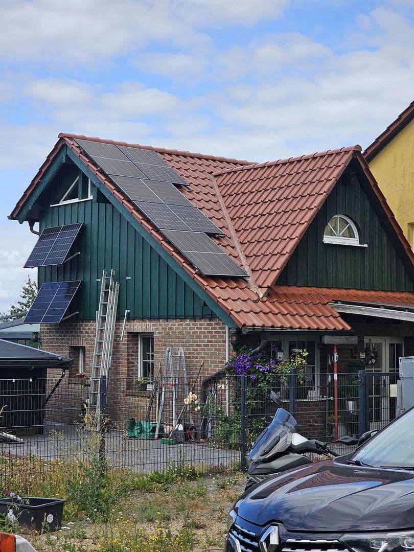 Predaj domu 200 m², pozemok 1.600 m², Halver, Severné Porýnie - Westfálsko Predaj domu 200 m², pozemok 1.600 m², Halver, Severné Porýnie - Westfálsko