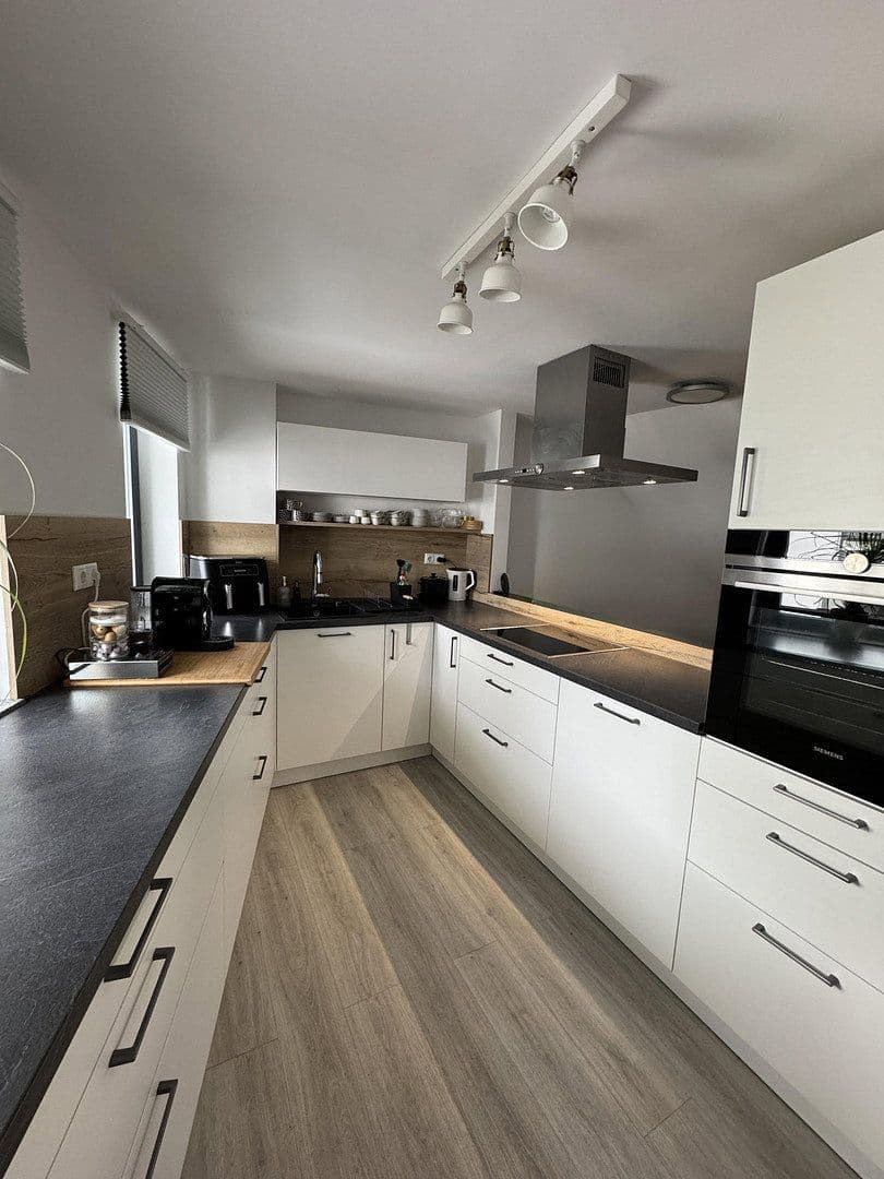 Predaj bytu 4-izbový 109 m², Cadolzburg, Bavorsko Predaj bytu 4-izbový 109 m², Cadolzburg, Bavorsko