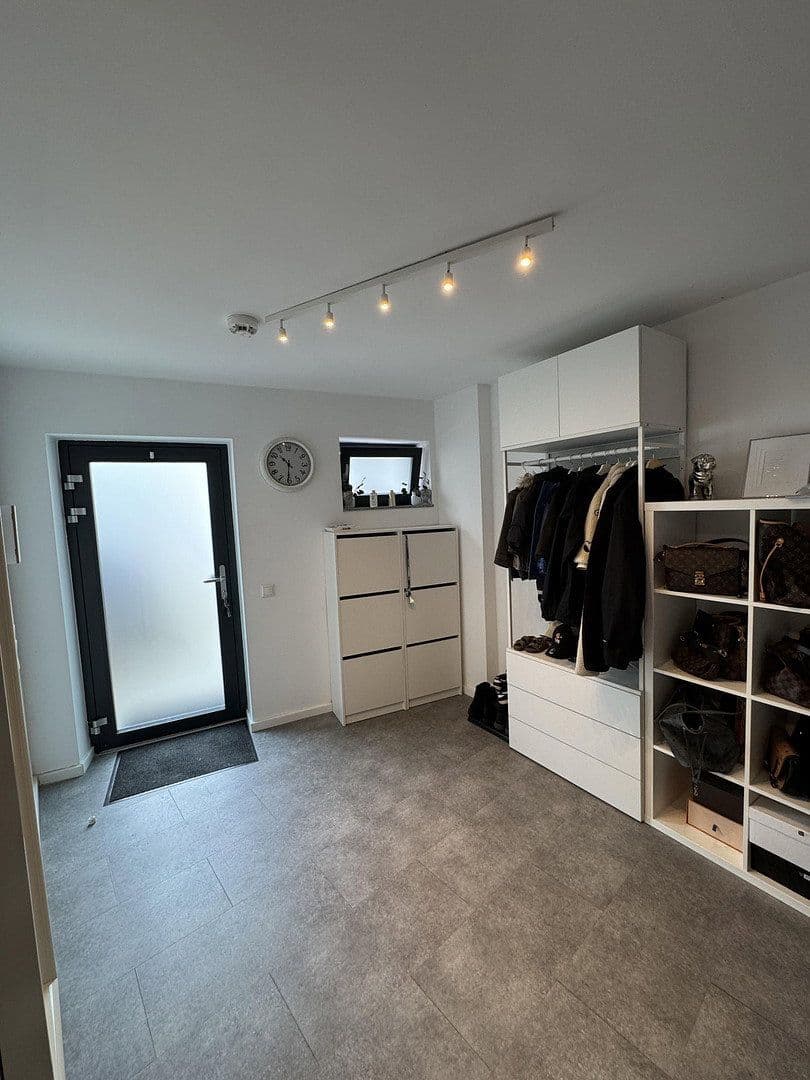 Predaj bytu 4-izbový 109 m², Cadolzburg, Bavorsko Predaj bytu 4-izbový 109 m², Cadolzburg, Bavorsko