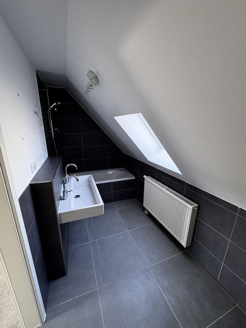 Predaj bytu 4-izbový 109 m², Cadolzburg, Bavorsko Predaj bytu 4-izbový 109 m², Cadolzburg, Bavorsko