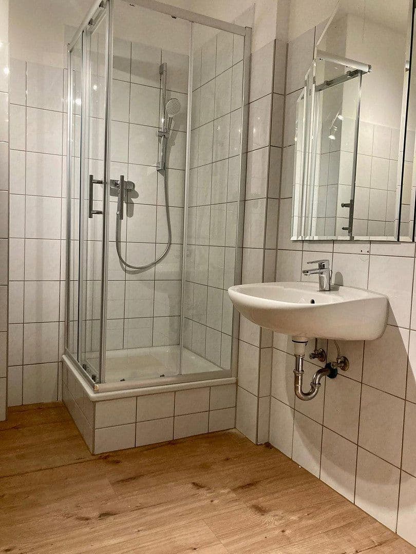 Prenájom bytu 2-izbový 58 m², Könneritzstraße 59, Leipzig, Sasko Prenájom bytu 2-izbový 58 m², Könneritzstraße 59, Leipzig, Sasko