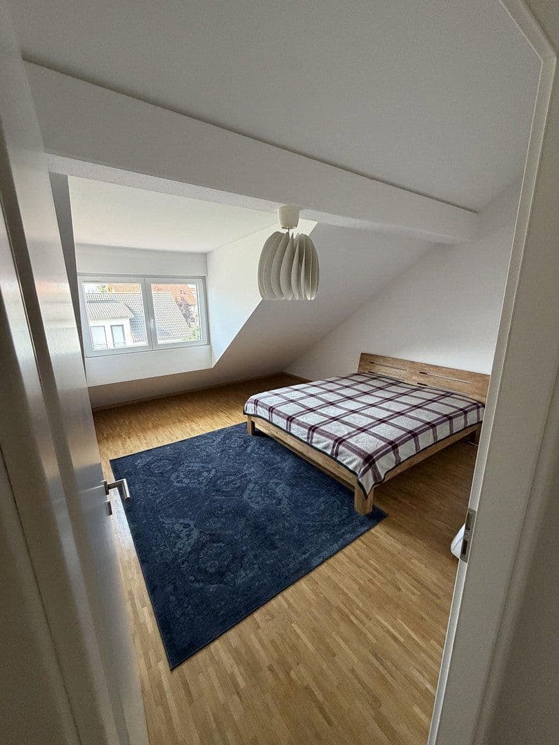 Predaj domu 140 m², pozemok 252 m², Eschbach, Bádensko-Wurttembersko Predaj domu 140 m², pozemok 252 m², Eschbach, Bádensko-Wurttembersko