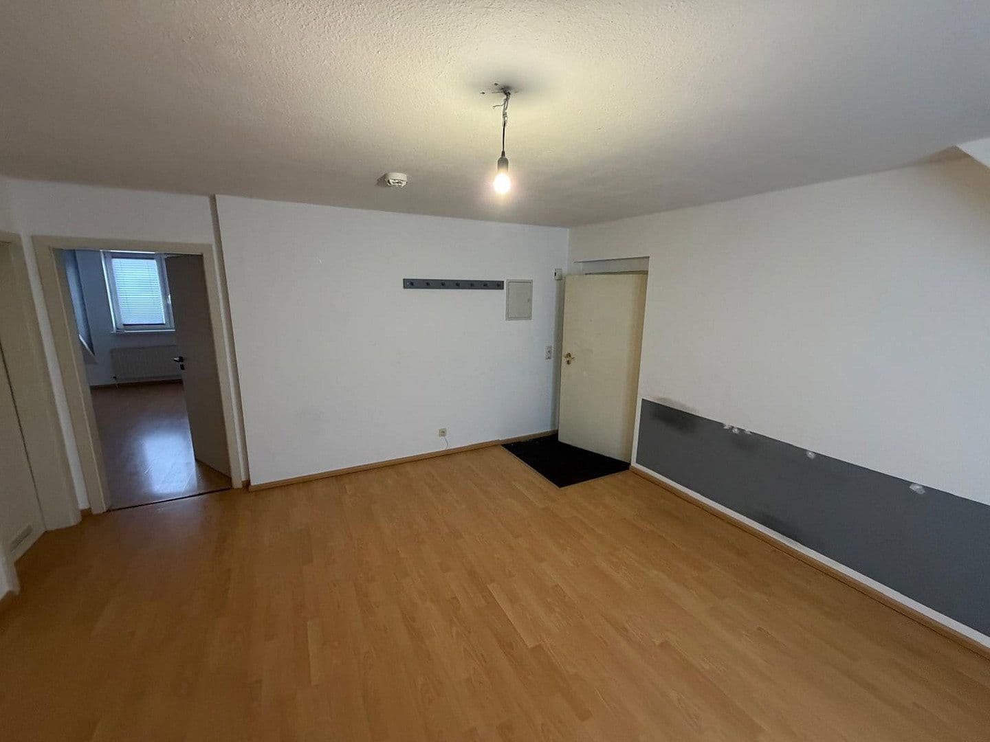 Prenájom bytu 2-izbový 48 m², Köln, Severné Porýnie - Westfálsko Prenájom bytu 2-izbový 48 m², Köln, Severné Porýnie - Westfálsko