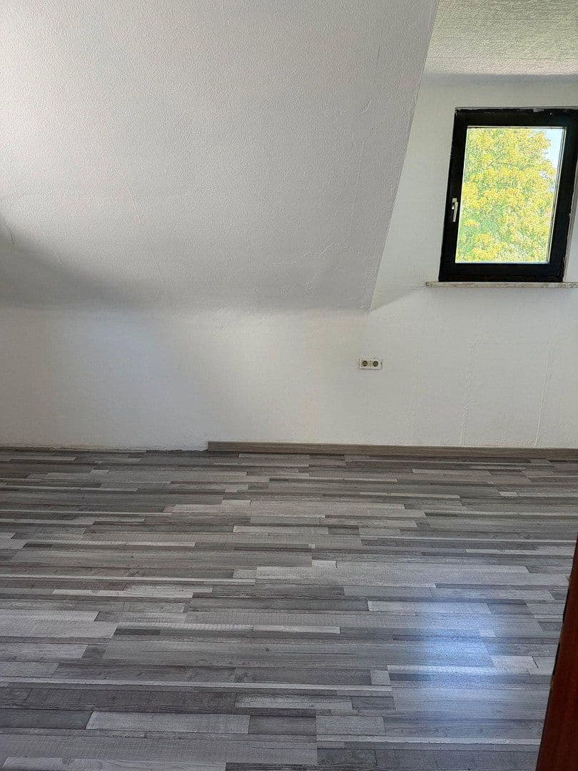Prenájom bytu 3-izbový 75 m², Dammstrasse 42, Heilbronn, Bádensko-Wurttembersko Prenájom bytu 3-izbový 75 m², Dammstrasse 42, Heilbronn, Bádensko-Wurttembersko